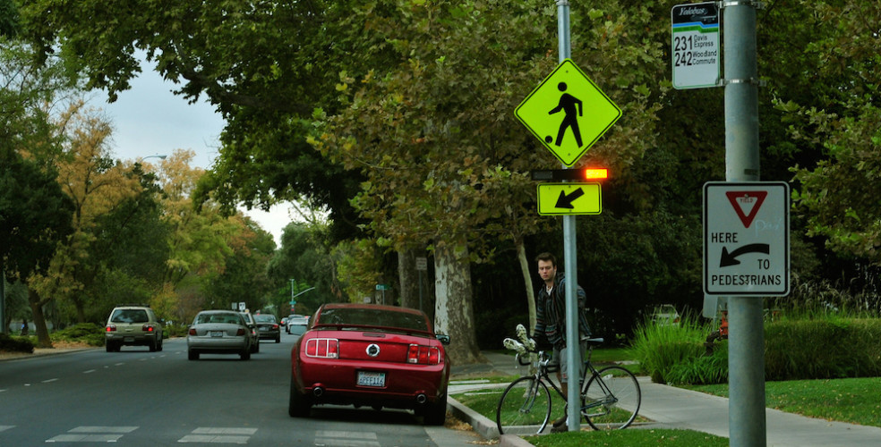 Rapid-Flashing-Beacons-crosswalk-984x500