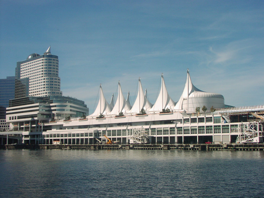 Canada_Place_Landing